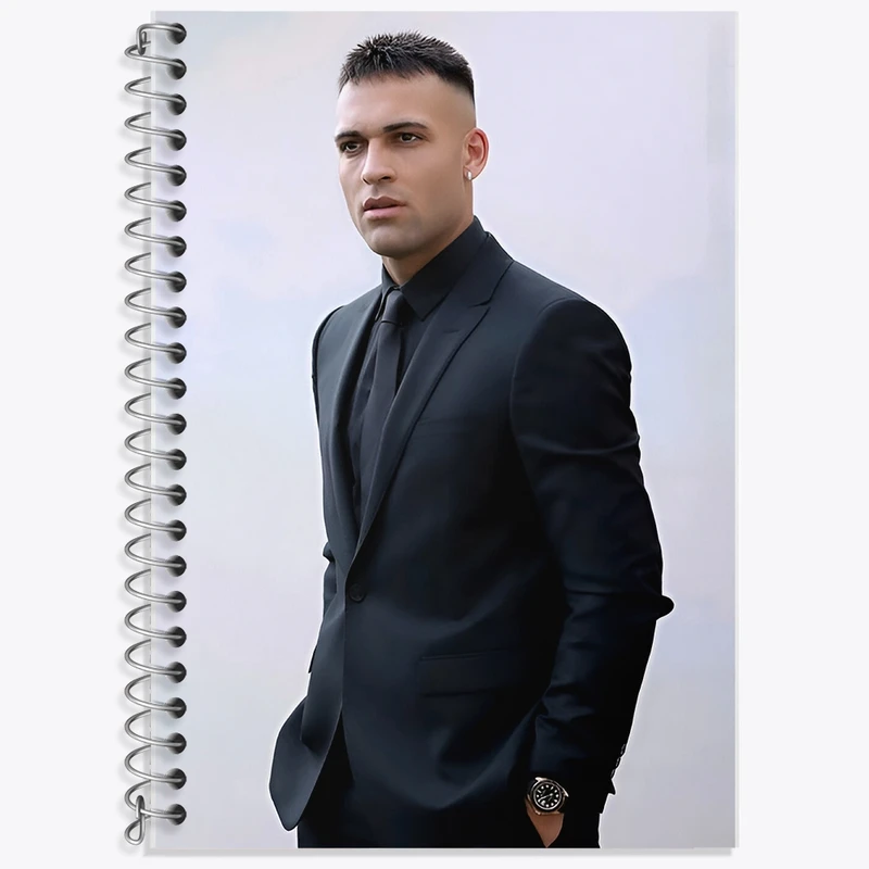 دفتر زبان 50 برگ خندالو مدل سه خط طرح لاوتارو خاویر مارتینز (Lautaro Martínez) کد F14326