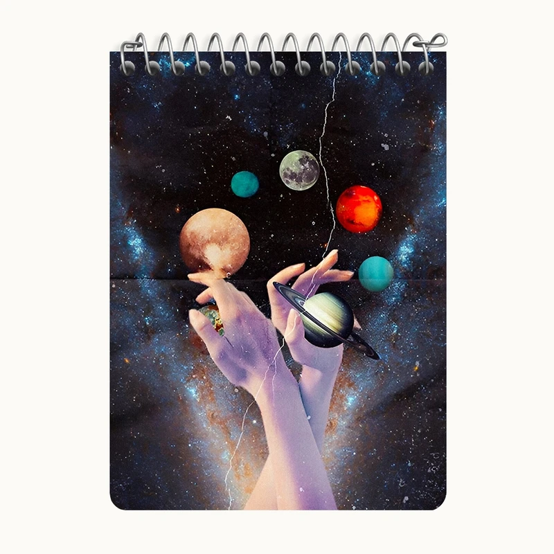 دفتر یادداشت 50 برگ خندالو طرح فضایی کد N7409