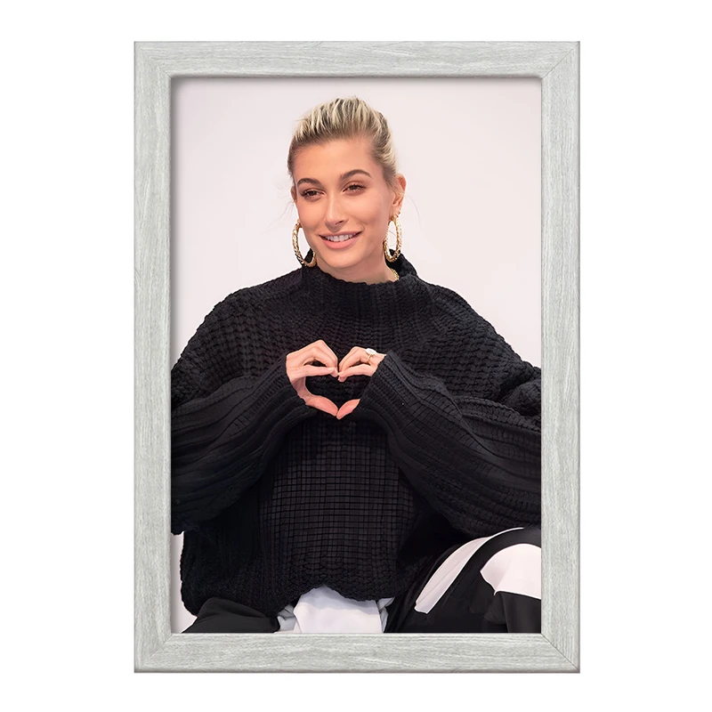 تابلو خندالو طرح هیلی بیبر (Hailey Bieber) کد F10188