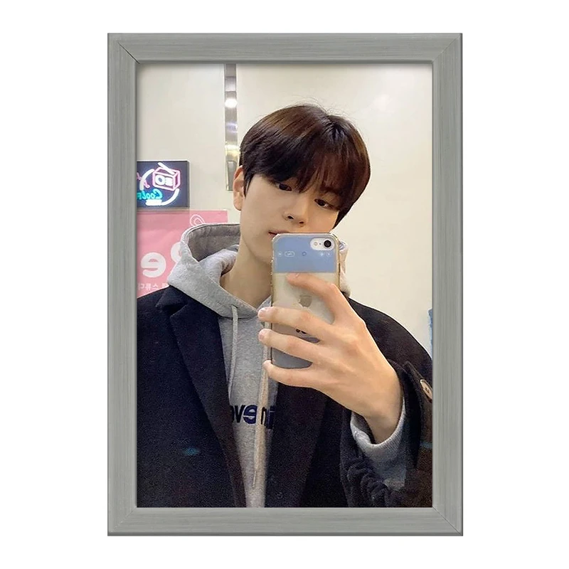 تابلو خندالو طرح سونگمین گروه استری کیدز Stary Kids  کد 16909