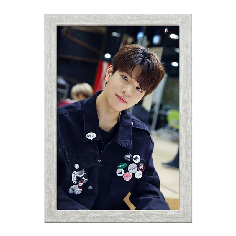 تابلو خندالو طرح ووجین گروه استری کیدز Stary Kids  کد 16873