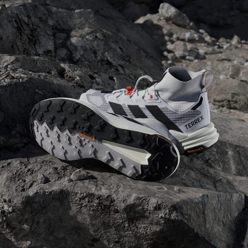 کفش ورزشی مردانه آدیداس مدل Terrex Freehiker 3 Ultra Gore-Tex