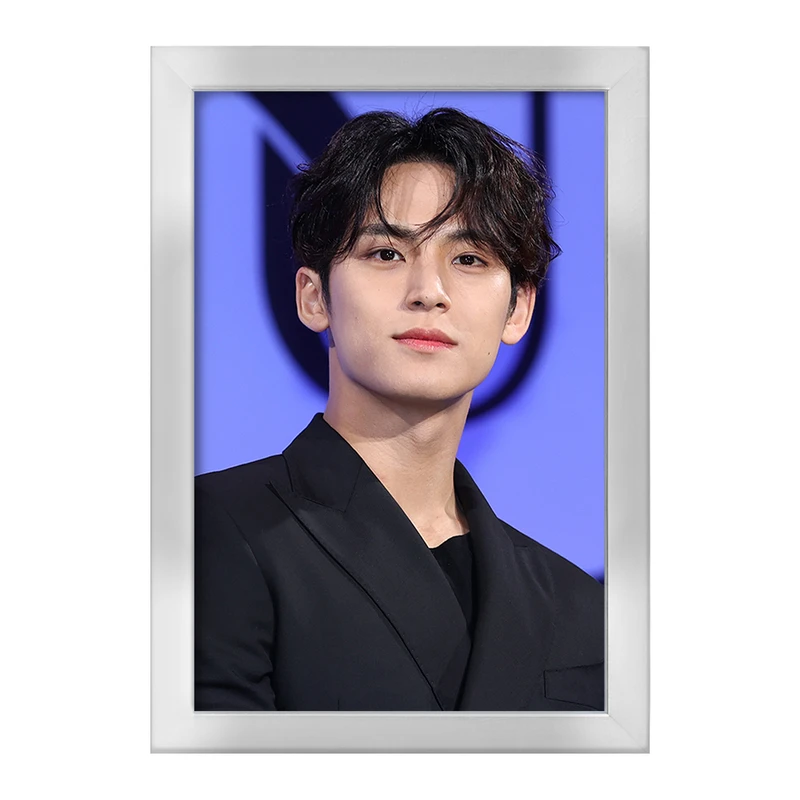 تابلو خندالو طرح مینگیو گروه سونتین Seventeen  کد 21637