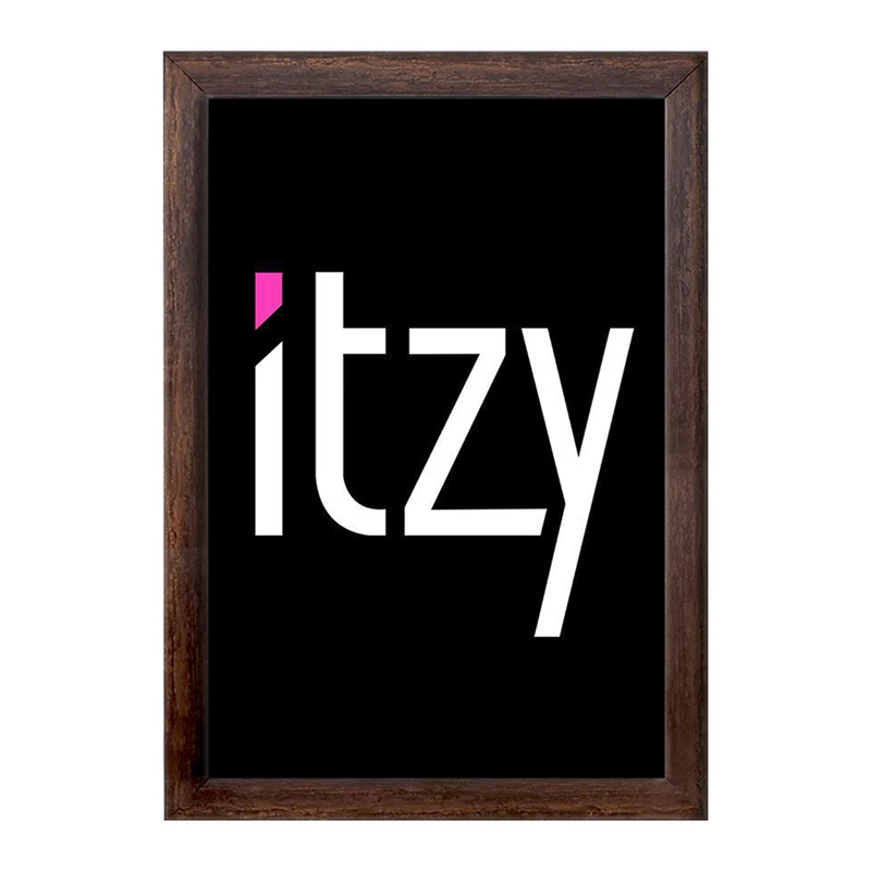 تابلو خندالو طرح گروه ایتزی ITZY  کد 12437