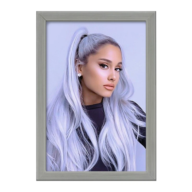 تابلو خندالو طرح آریانا گرانده Ariana Grande  کد 19065