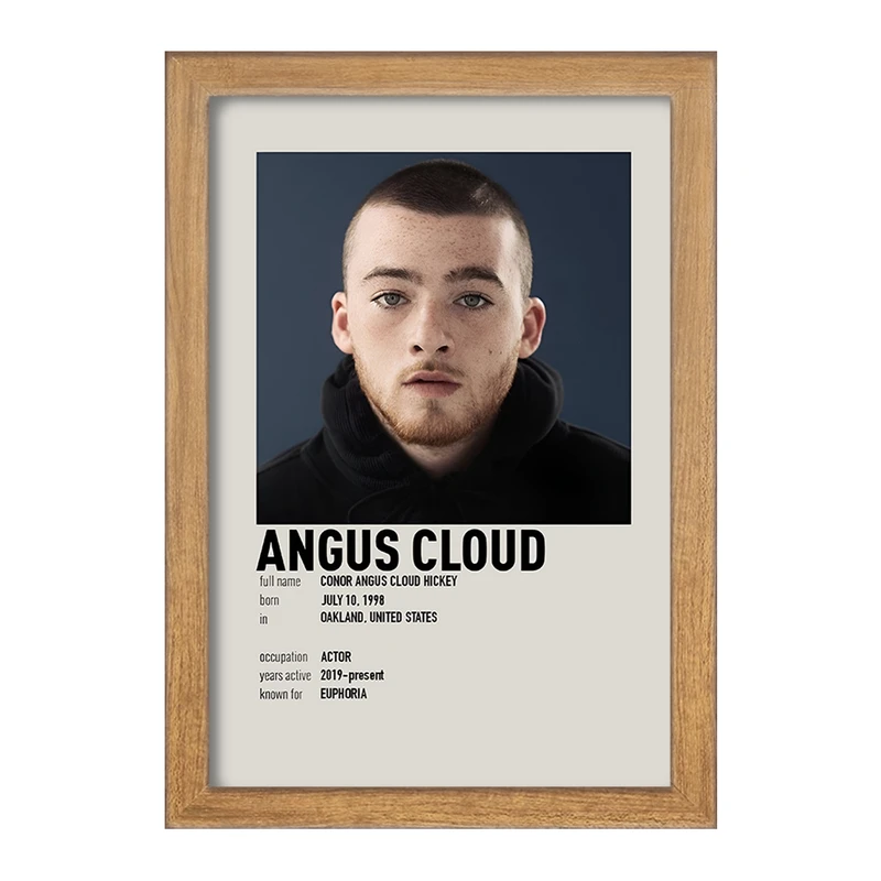 تابلو خندالو طرح آنگوس کلود (Angus Cloud) کد F13141