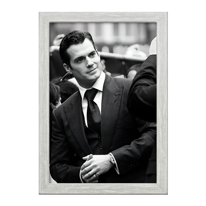 تابلو خندالو طرح هنری کوویل (Henry Cavill) کد F10237