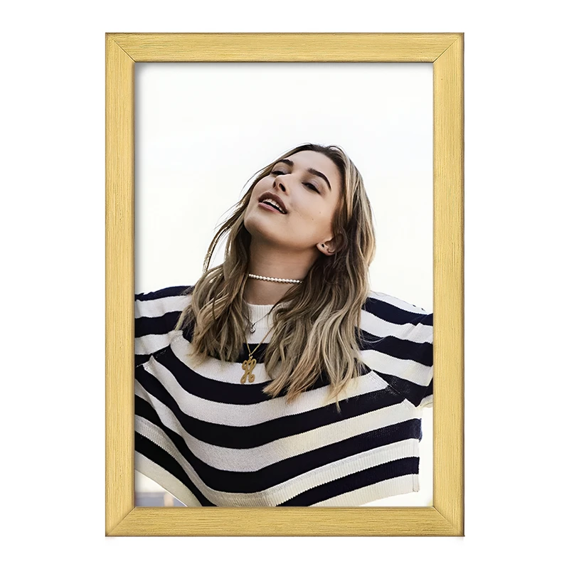 تابلو خندالو طرح هیلی بیبر (Hailey Bieber) کد F10190