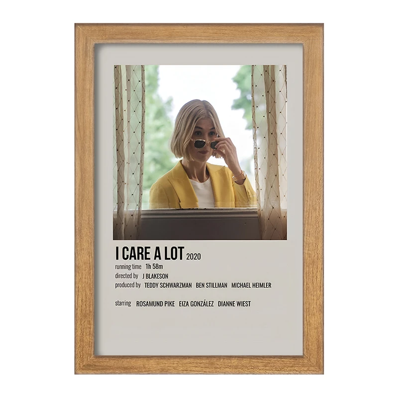 تابلو خندالو طرح من خیلی مراقبم (I Care a Lot) کد F13057