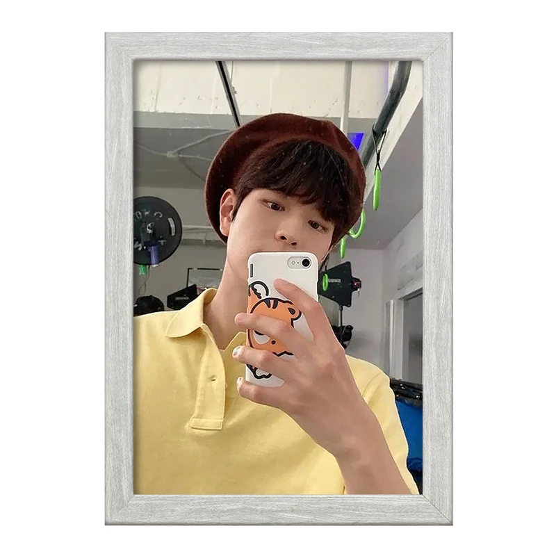 تابلو خندالو طرح سونگمین گروه استری کیدز Stary Kids  کد 16929