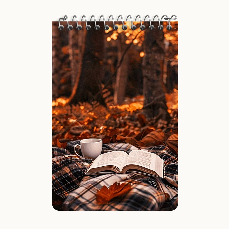 دفتر یادداشت 50 برگ خندالو طرح کتاب و پاییز کد F5638