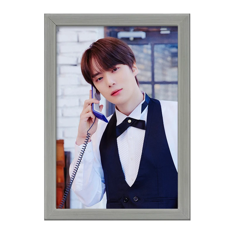 تابلو خندالو طرح مینهیوک گروه مانستا اکس MONSTA X  کد 21161