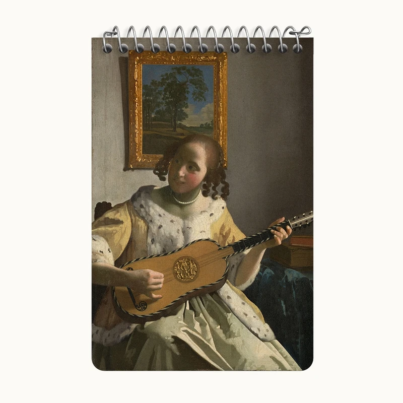 دفتر یادداشت 50 برگ خندالو طرح نقاشی نوازنده گیتار اثر یوهانس فرمیر کد F12427