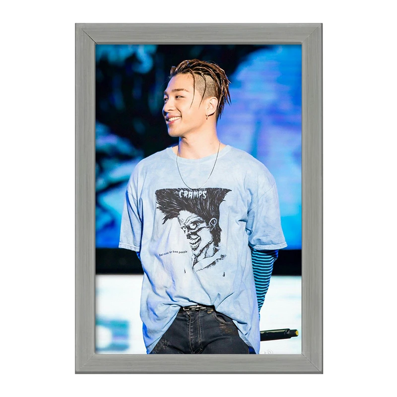 تابلو خندالو طرح ته یانگ گروه بیگ بنگ BIGBANG  کد 12560