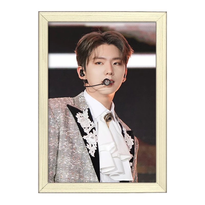 تابلو خندالو طرح کیهیون گروه مانستا اکس MONSTA X  کد 21156