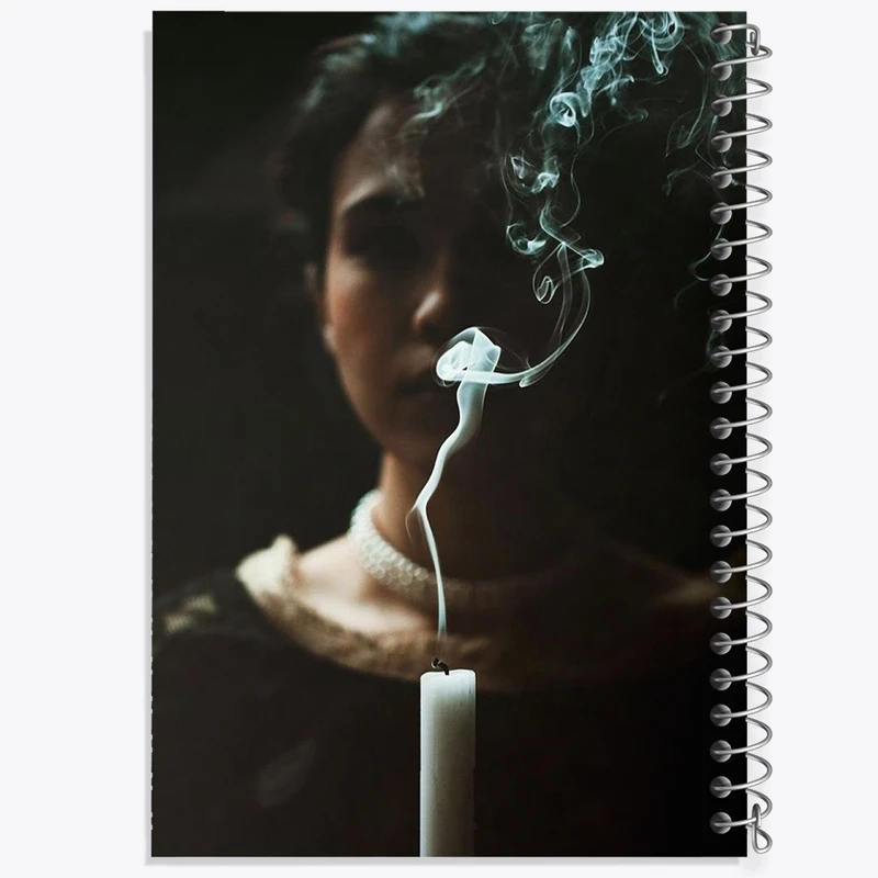 دفتر طراحی 50 برگ خندالو طرح دختر و شمع کد F1095