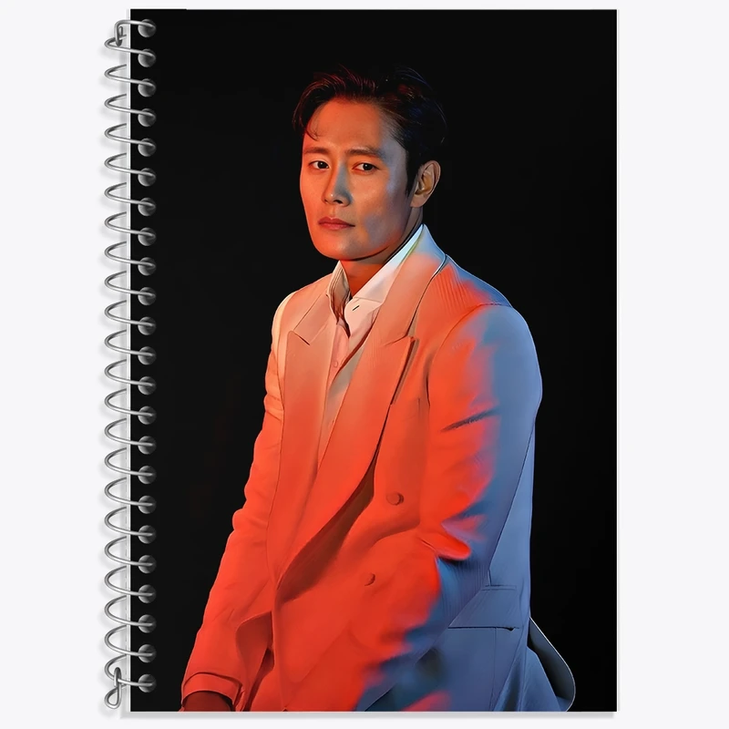 دفتر زبان 50 برگ خندالو مدل سه خط طرح لی بیونگ هون کد F11147