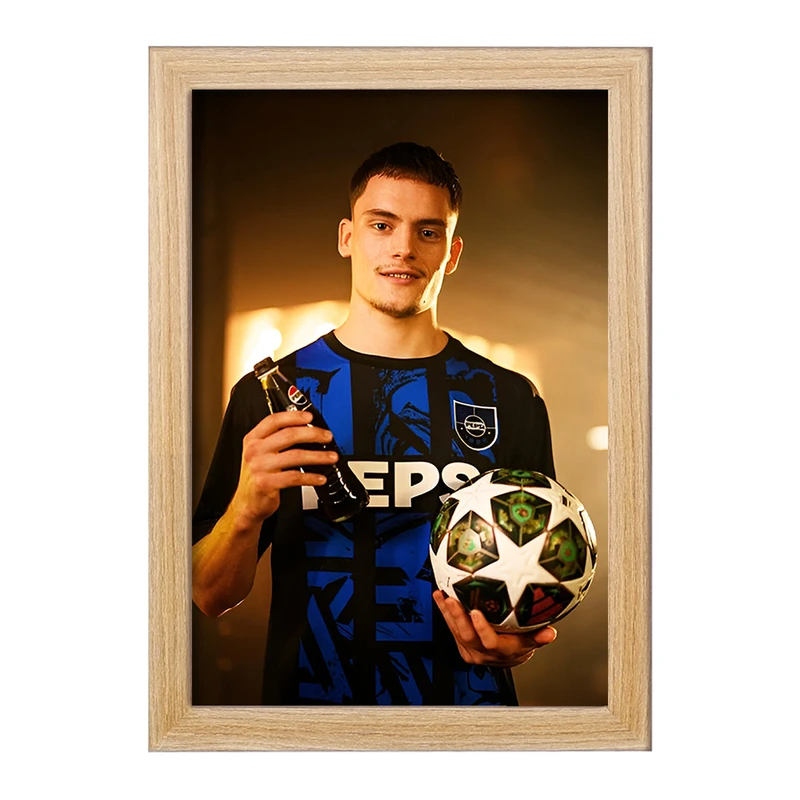 تابلو خندالو طرح فلوریان ویرتز (Florian Wirtz) کد F14336