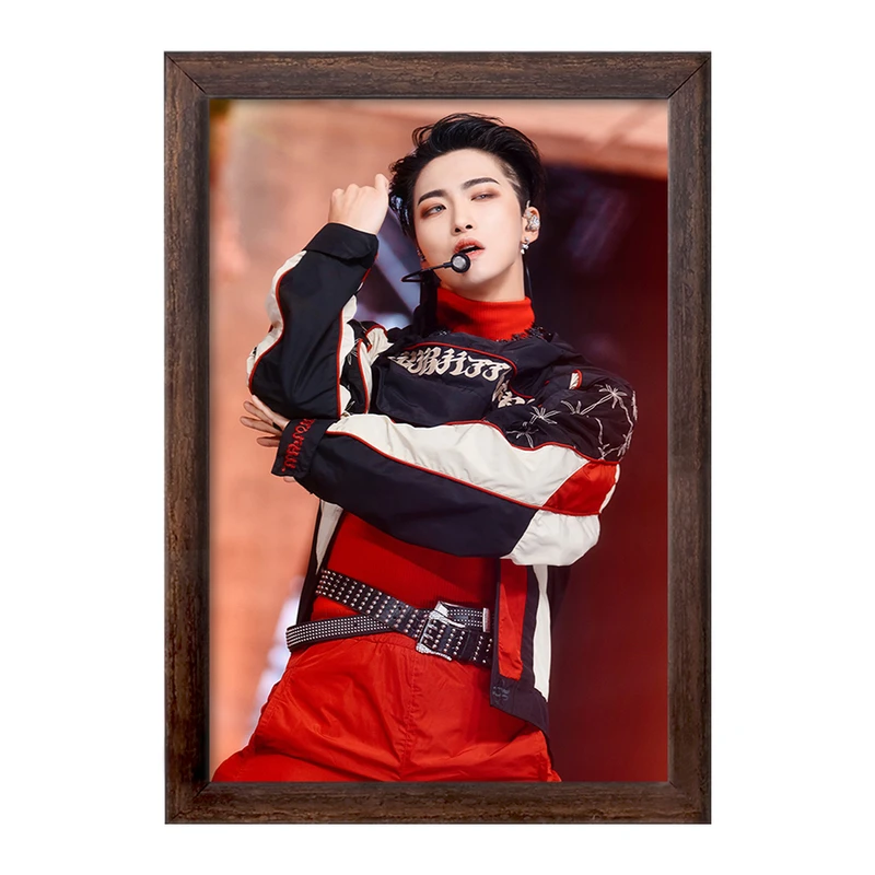 تابلو خندالو طرح سونگهوا گروه ایتیز ATEEZ  کد 21265