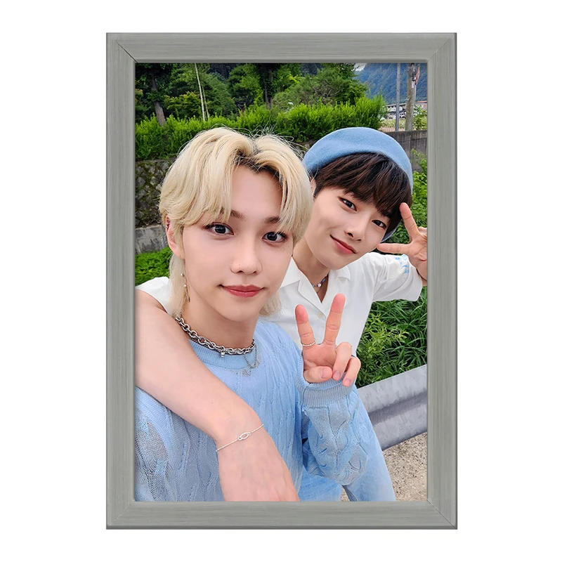 تابلو خندالو طرح آی ان و فلیکس گروه استری کیدز Stary Kids  کد 16900