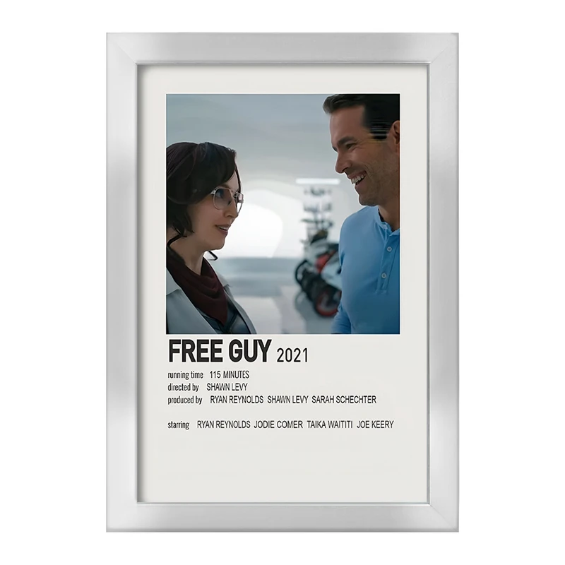 تابلو خندالو طرح مرد آزاد (Free Guy) کد F13197