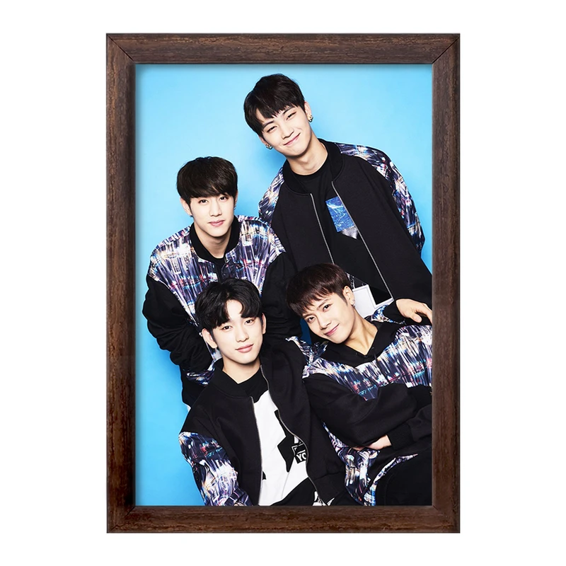 تابلو خندالو طرح گروه گات سون GOT7  کد 21024