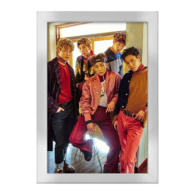 تابلو خندالو طرح گروه شاینی Shinee  کد 21369