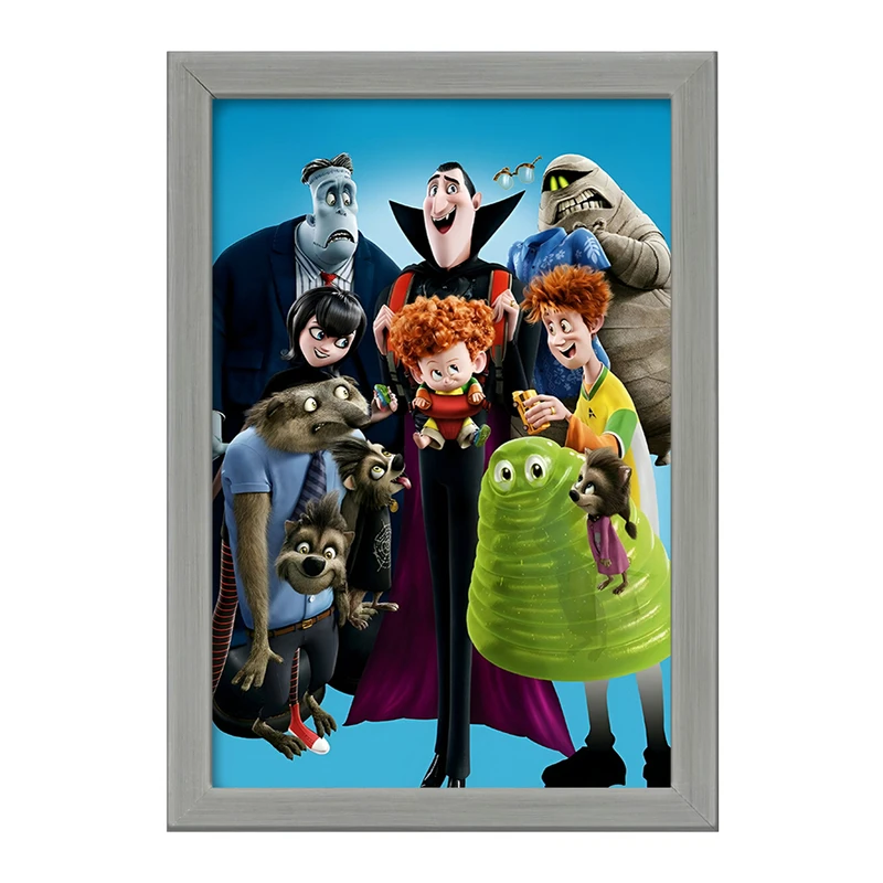 تابلو خندالو طرح هتل ترانسیلوانیا کد F4864