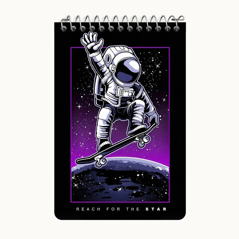 دفتر یادداشت 50 برگ خندالو طرح فضانورد کد F10095