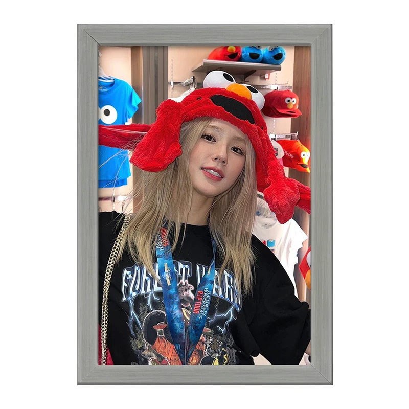 تابلو خندالو طرح میون گروه جی آیدل GIdle  کد 19525