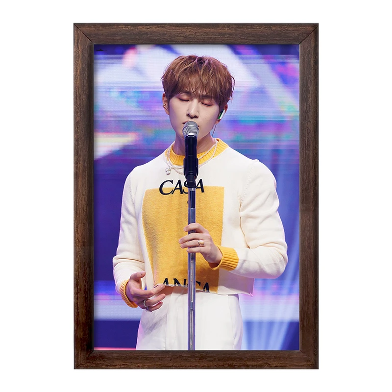 تابلو خندالو طرح اونیو گروه شاینی Shinee  کد 21312