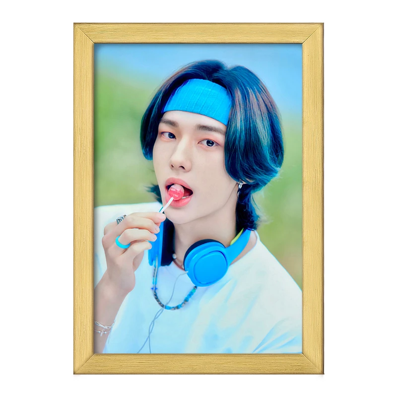 تابلو خندالو طرح هیونجین گروه استری کیدز کد 16959