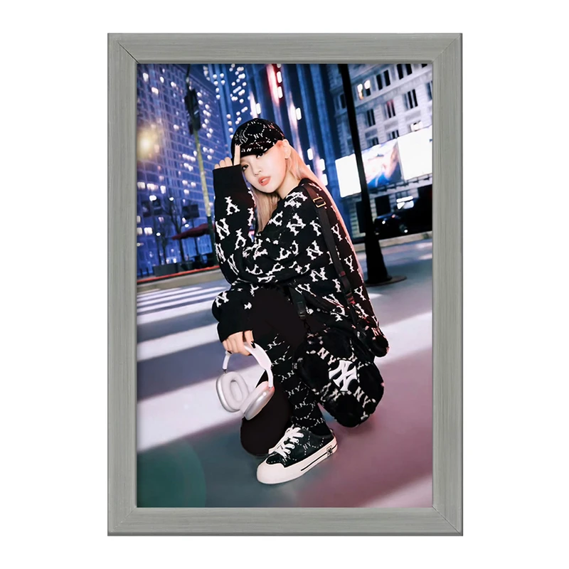 تابلو خندالو طرح نینگ نینگ گروه آسپا Aespa  کد 19723