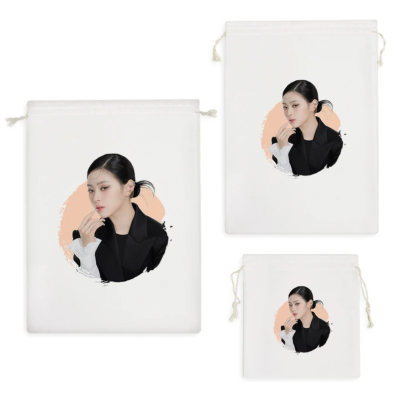 نظم دهنده خندالو مدل ریوجین گروه موسیقی ایتزی Itzy کد 1671 مجموعه 3 عددی