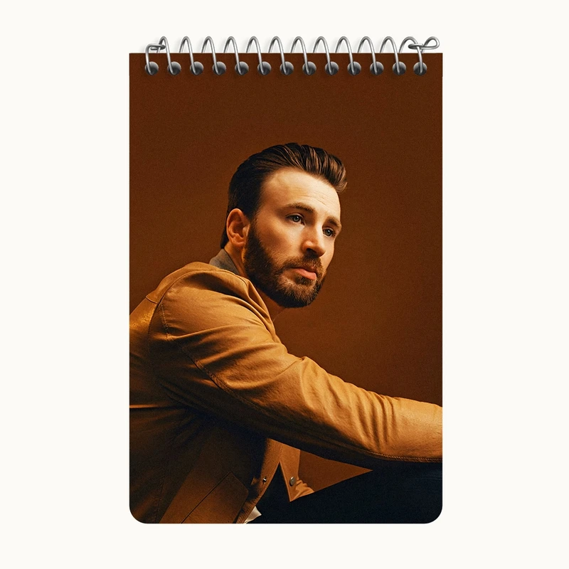 دفتر یادداشت 50 برگ خندالو طرح کریس ایوانز(Chris Evans) کد F10234