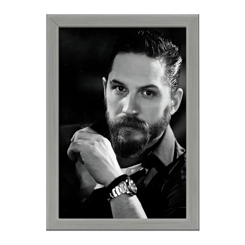 تابلو خندالو طرح تام هاردی (Tom Hardy) کد F10240