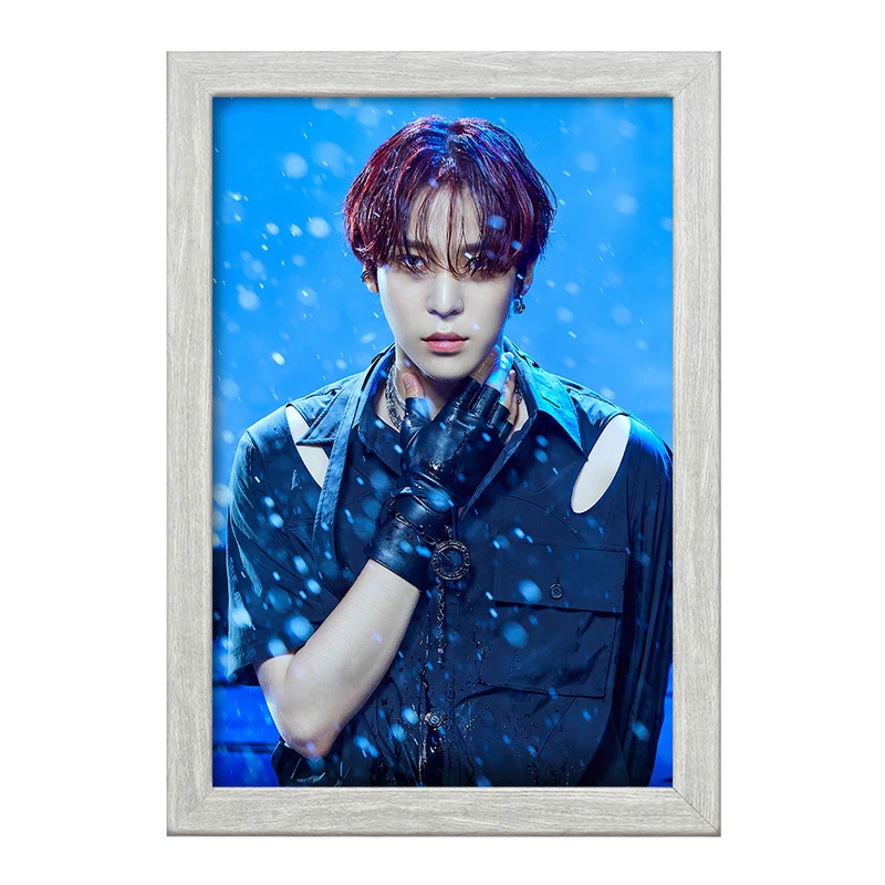 تابلو خندالو طرح یونهو گروه ایتیز ATEEZ  کد 12314