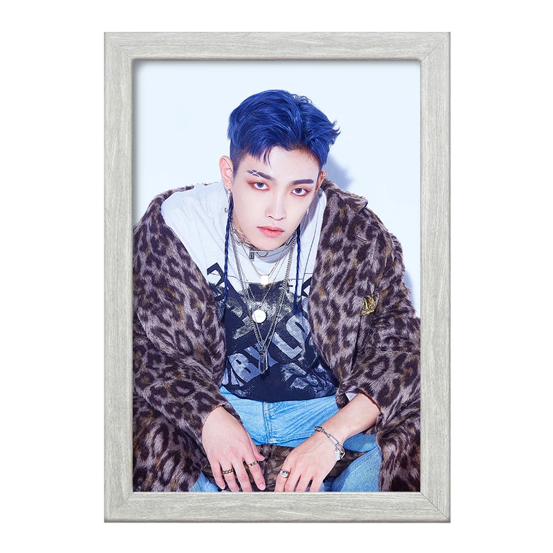 تابلو خندالو طرح هنگ جوون گروه ایتیز ATEEZ  کد 12311