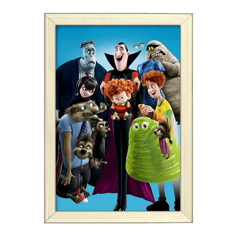 تابلو خندالو طرح هتل ترانسیلوانیا کد F4864