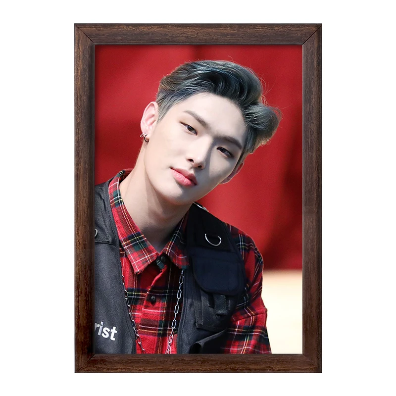 تابلو خندالو طرح مینگی گروه ایتیز ATEEZ  کد 21247