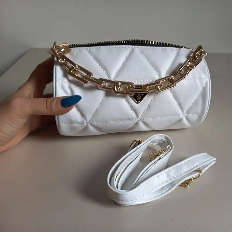 کیف رودوشی زنانه پرادا مدل استوانه ای زنجیر دار