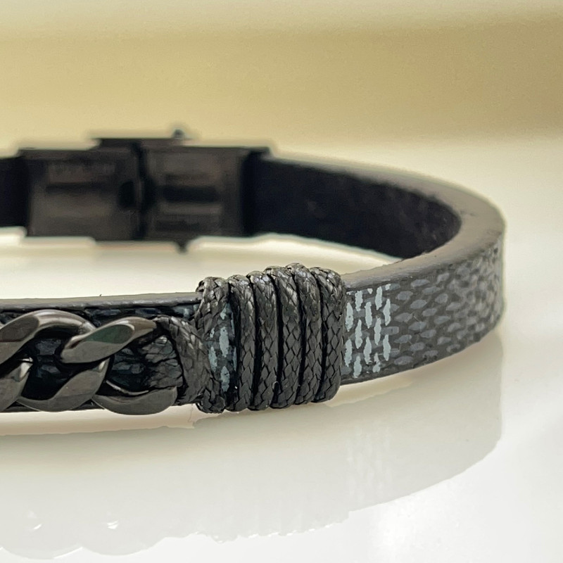 دستبند مردانه مدل چرمی