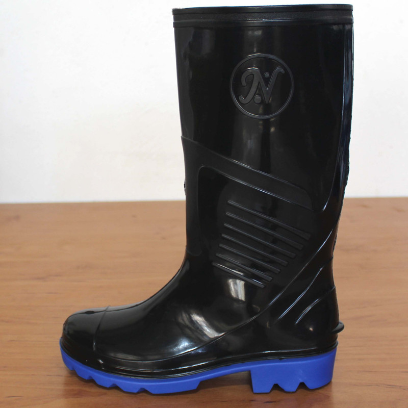 چکمه ایمنی نسیم مدل دماوند کد 2001 damd