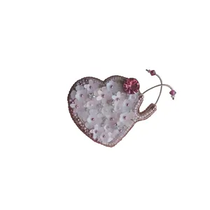 سنجاق سینه زنانه مدل گوشی پزشکی