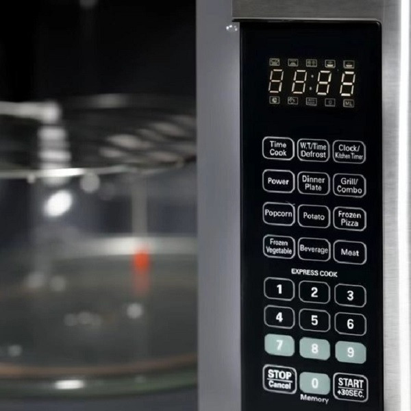 مایکروویو 1100 وات 42 لیتر اسنوا مدل FM42GS دارای 7 برنامه پخت