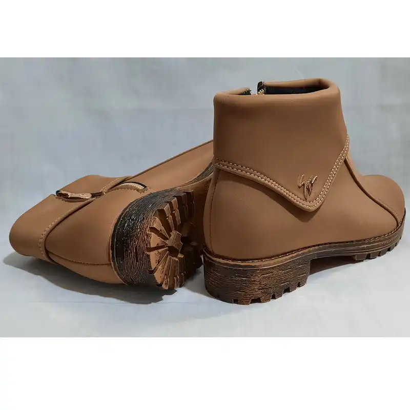 نیم بوت زنانه مدل MOM119