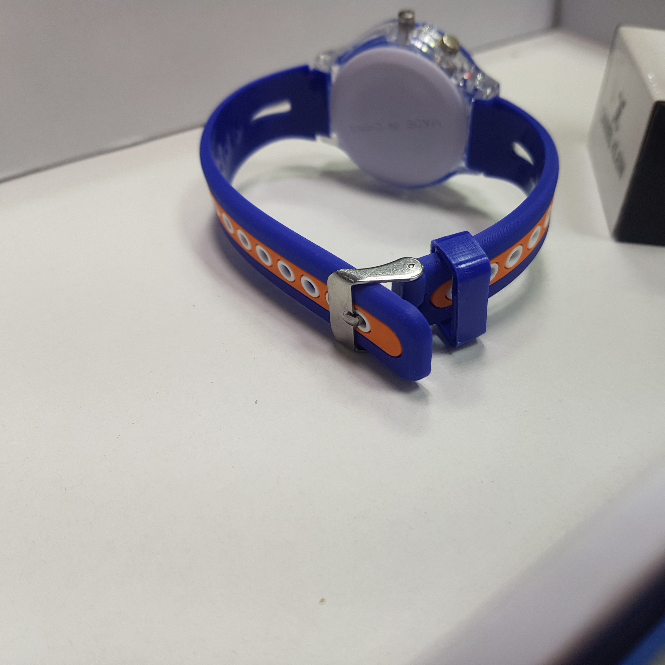 ساعت مچی عقربه ای بچگانه مدل چراغ‌دار عروسکی کد 88ki31