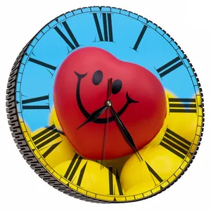 ساعت دیواری مدل لبخند