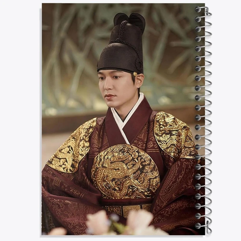 دفتر ژورنال نویسی 50 برگ خندالو مدل نقطه ای طرح لی مین هو Lee min ho کد 20886