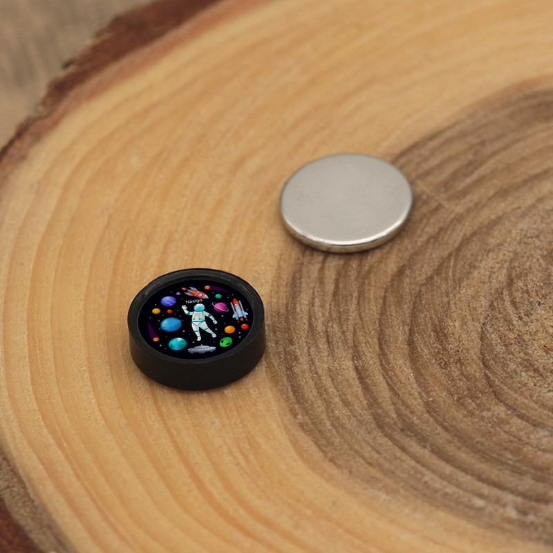 پیرسینگ گوش ناکسیگو مدل شب تاب طرح فضانوردی کد PM6376 پیرسینگ گوش ناکسیگو مدل شب تاب طرح فضانوردی کد PM6376